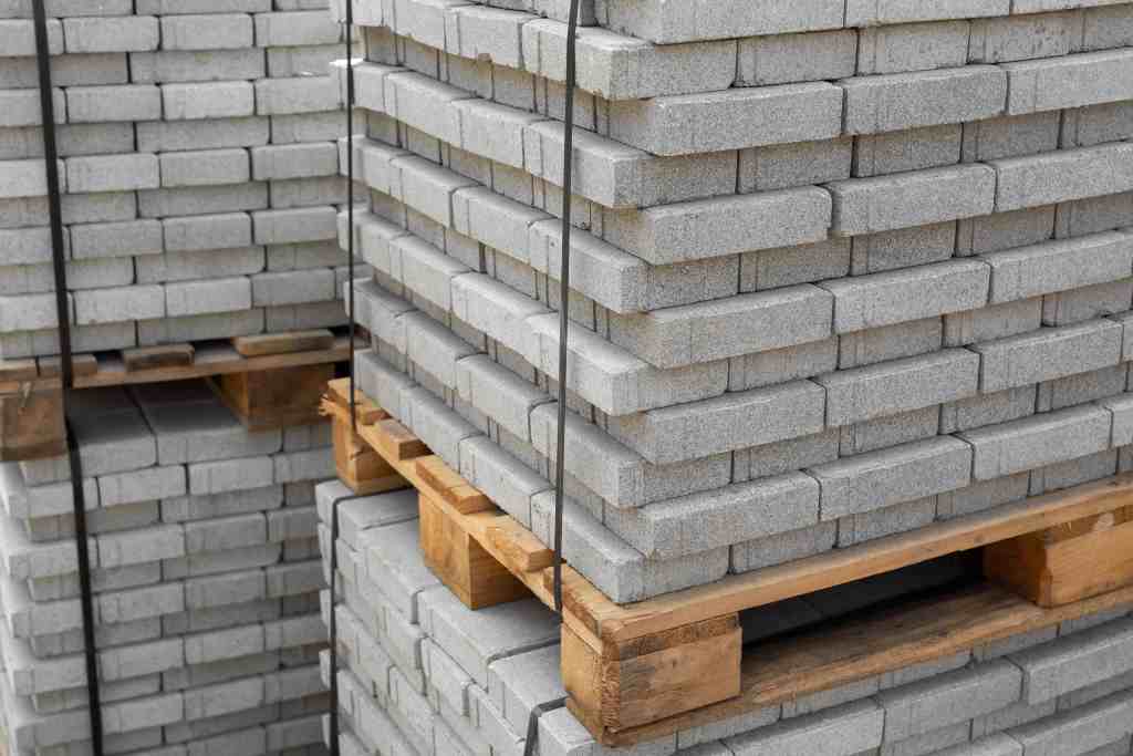 stack of contemporary stone paving slabs pavers b 2022 02 14 19 13 27 utc fenster türen bauelemente